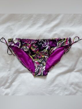 Converse bikini bottoms large women's swimsuit bathing suit side tie NWT